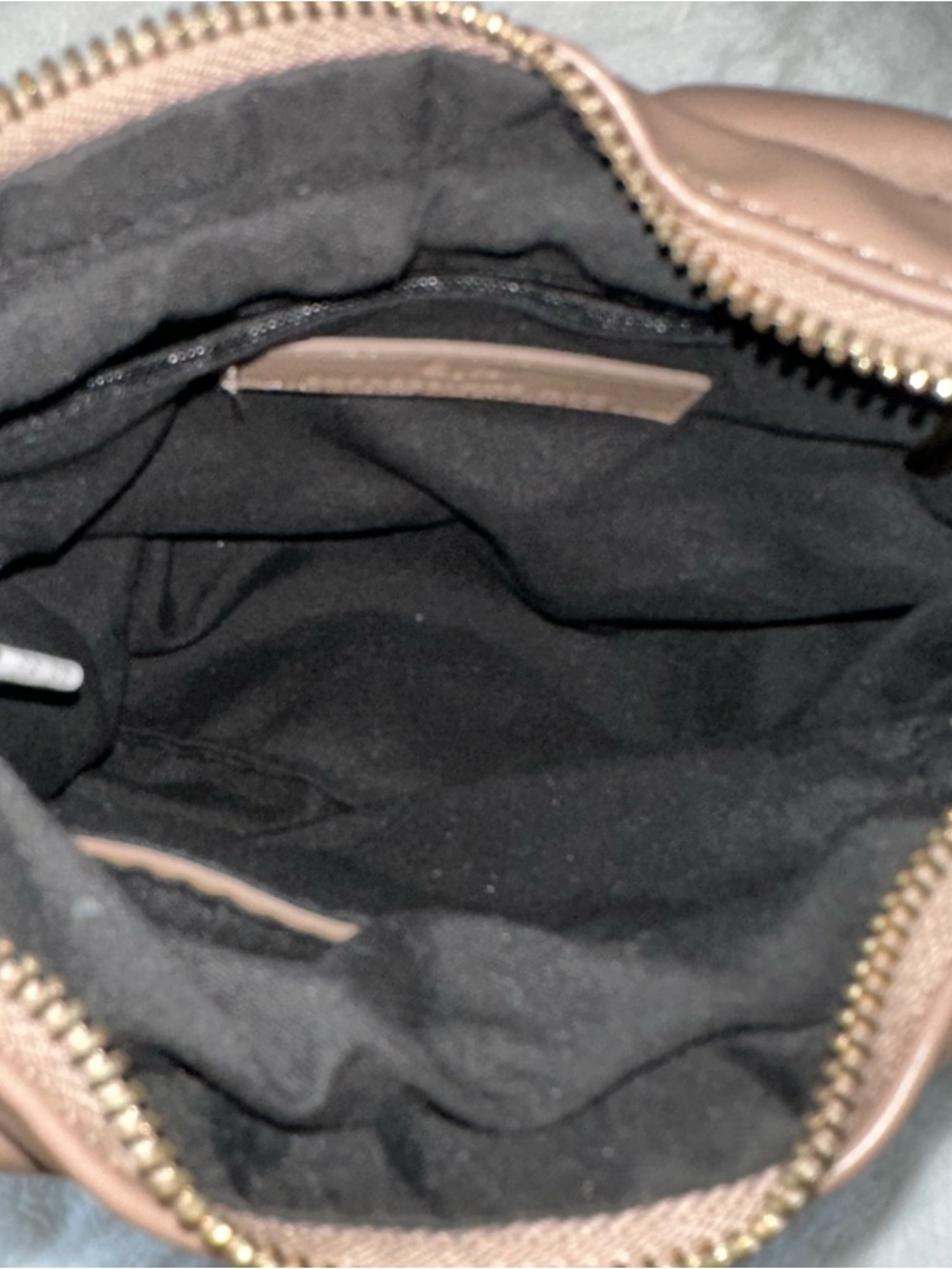 Hobo Padded Quilted Shoulder Bag - Picture 5 of 6